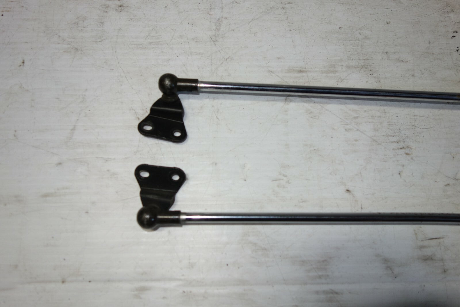 JDM 1996-2000 HONDA CIVIC TYPE R  EK9 REAR HATCH STRUTS TAILGATE TRUNK SHOCKS