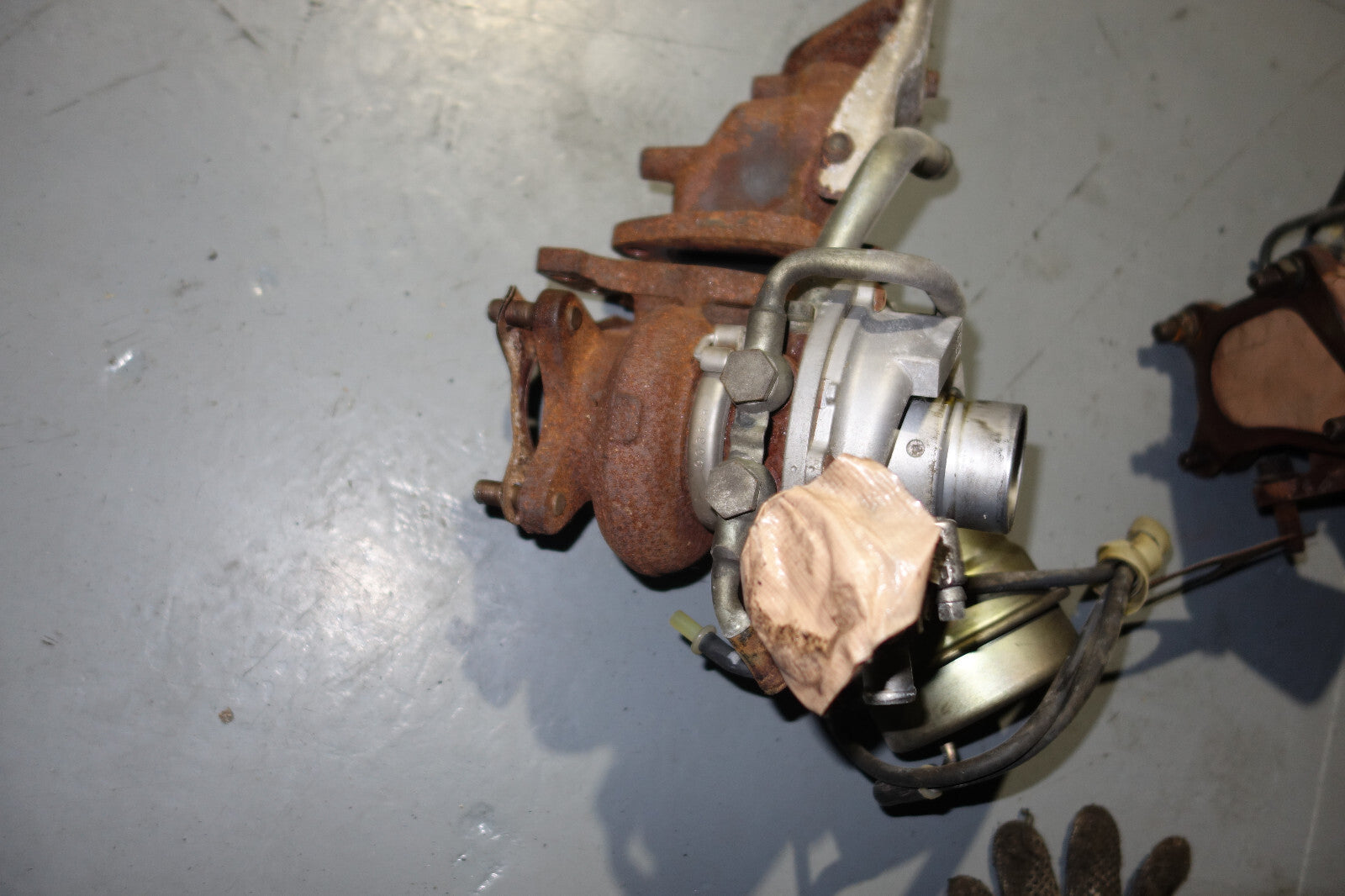 JDM Subaru Legacy OEM VF Turbo Chargers Twin Turbo EJ206 EJ208 2000-2004
