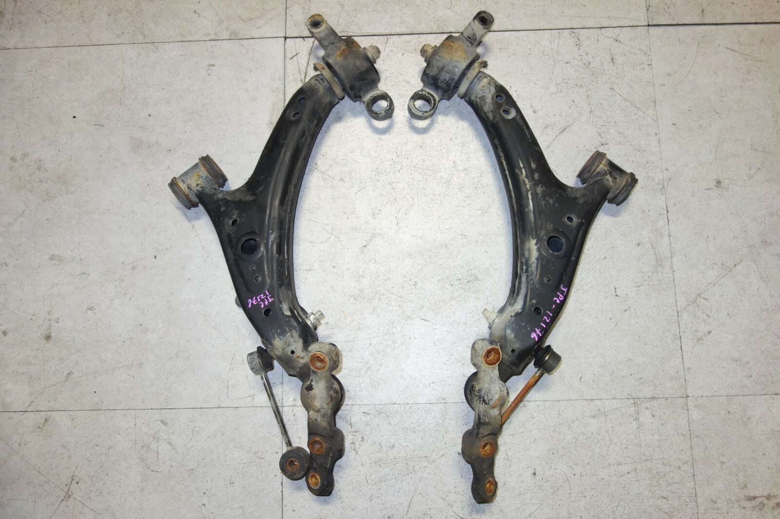 JDM Lexus LS430 Toyota Celsior Front Lower Control Arms OEM 2001-2006 Genuine