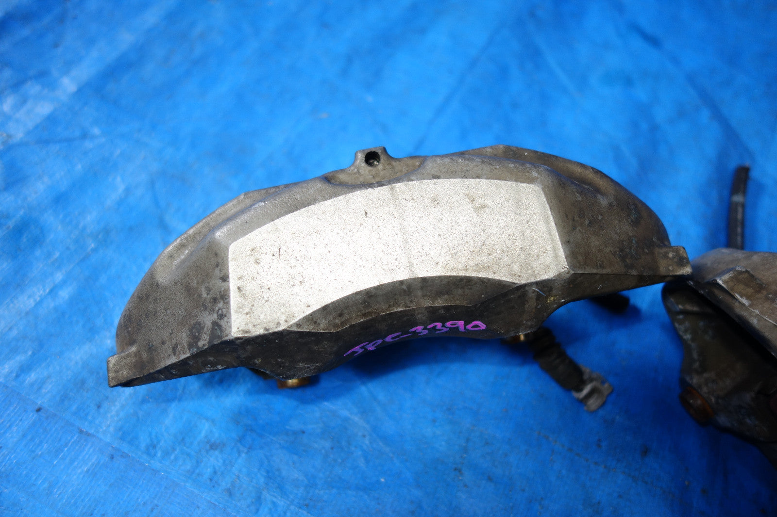 Lexus LS430 Front 4 Pot / Piston Brake Calipers OEM 2001-2006 OEM Left / Right