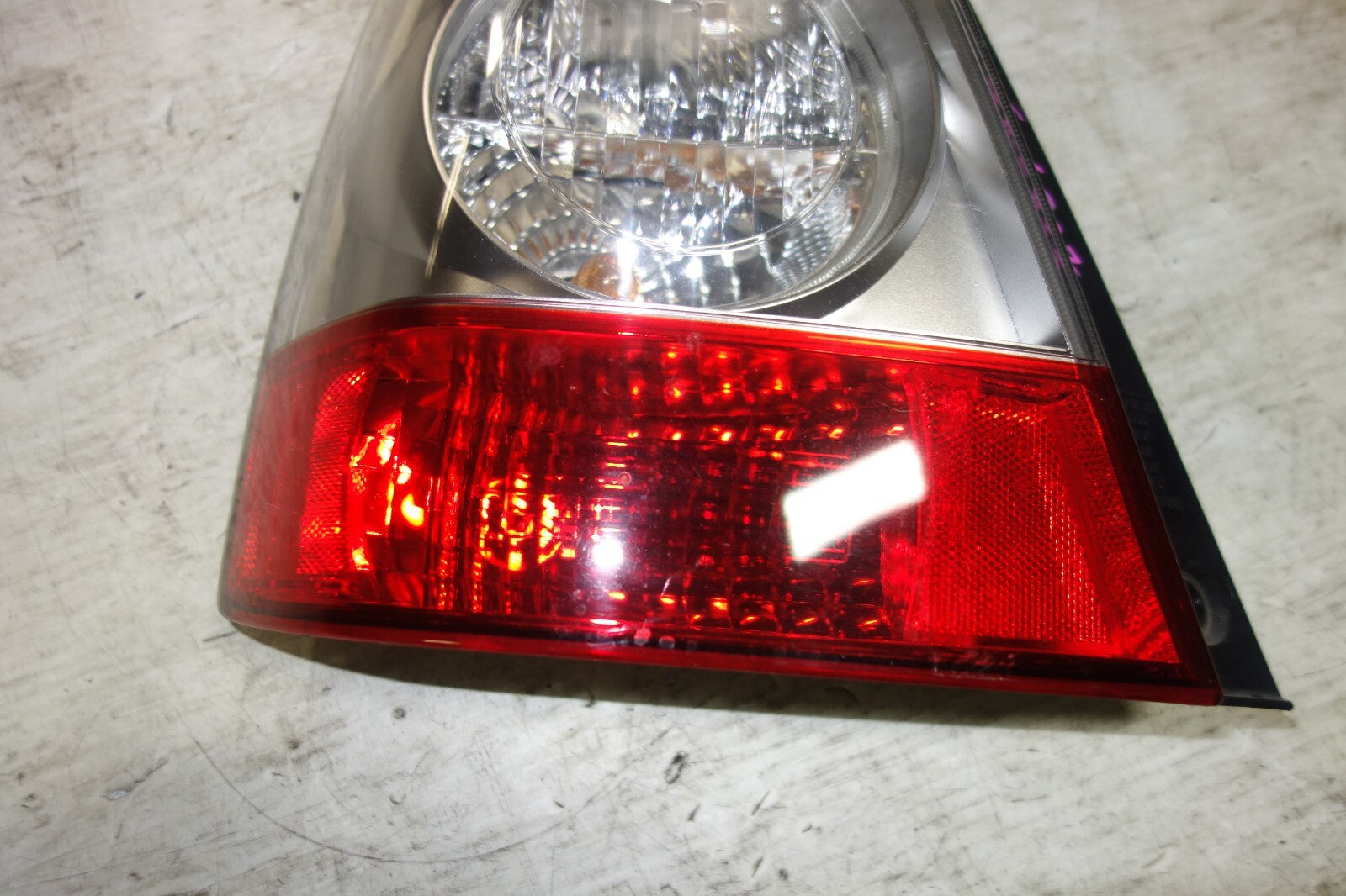 JDM Subaru Forester Tail Lights Taillamps Taillights 2006 2007 2008 Left & Right