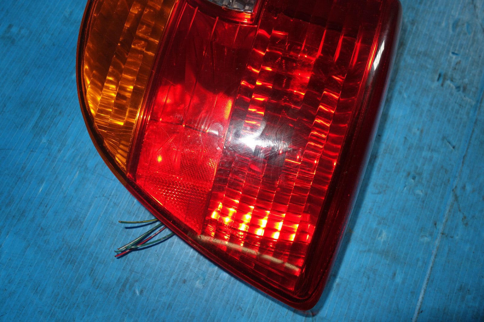 JDM Toyota Celica OEM Rear Right Tail Light Lamp RH Taillight 2000-2005 #5756