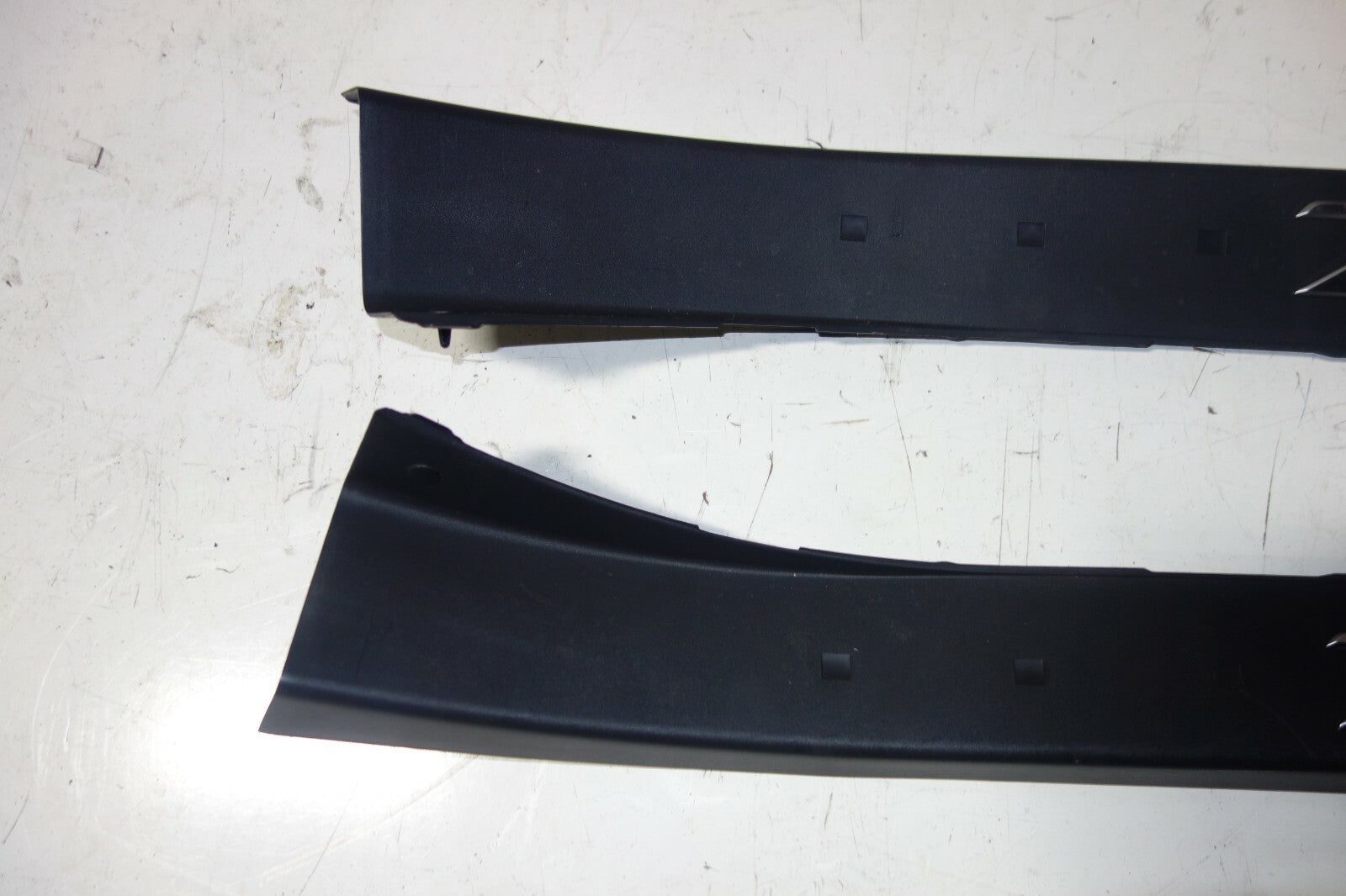 JDM Nissan 350z Z33 OEM Door Sills Side Steps Trim Panel 2003 2004 2005