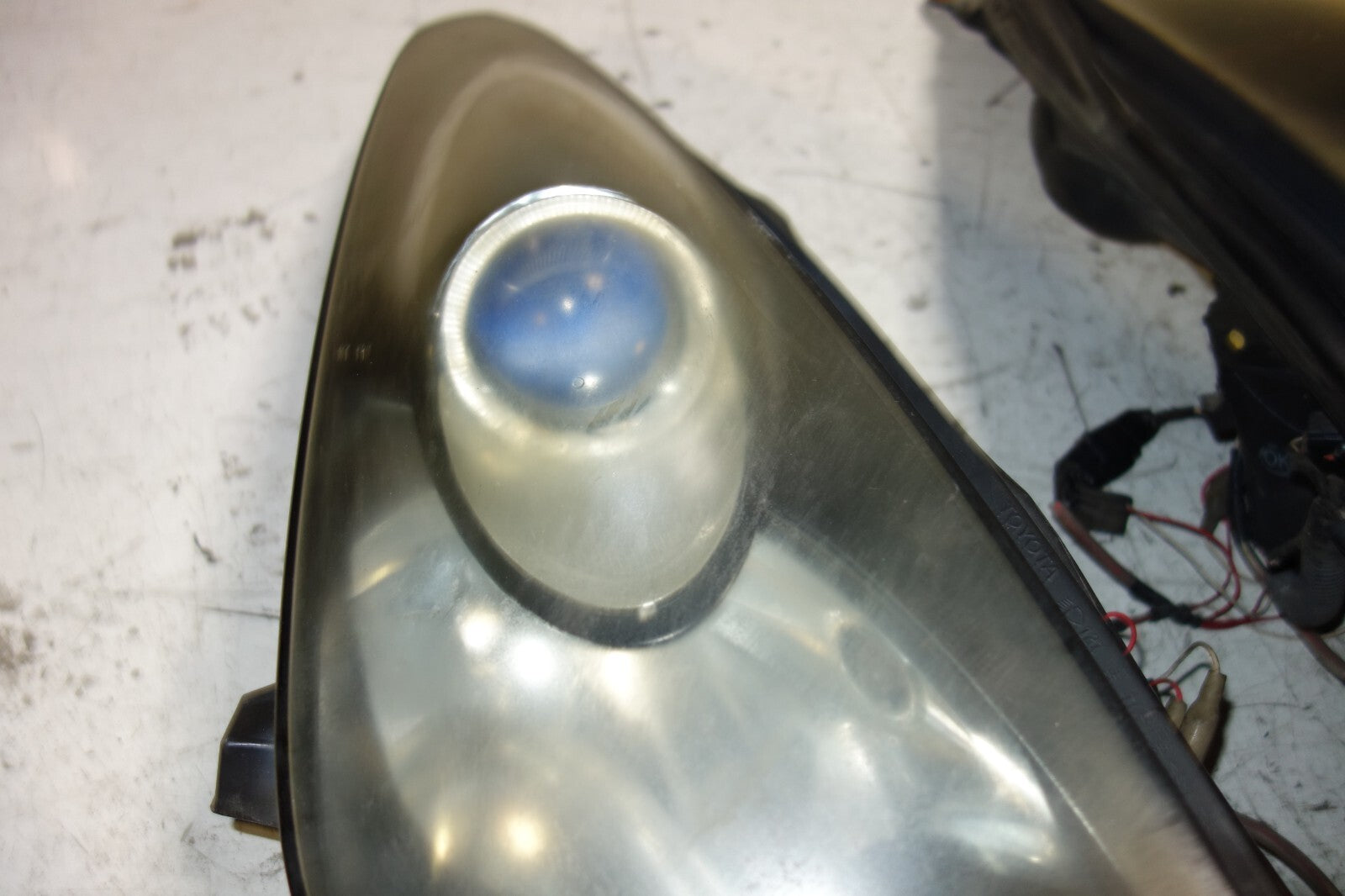 JDM Toyota Celica OEM Headlights Lights Head Lamps 2000 2001 2002 2003 2004 2005
