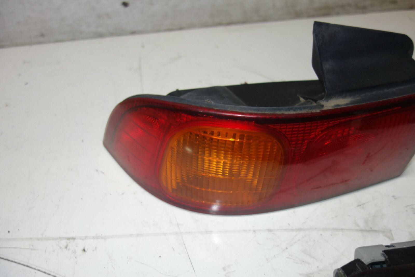 JDM Honda Acura Integra DB8 Rear Tail Lights Lamps OEM 4-door 1994-2001