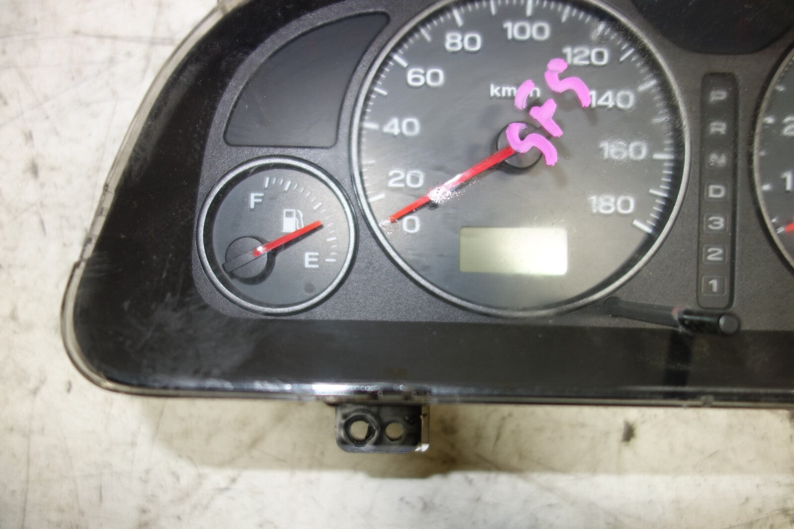 JDM SUBARU FORESTER STi SF5 AUTOMATIC GAUGE CLUSTER  SPEEDOMETER 1998-2002