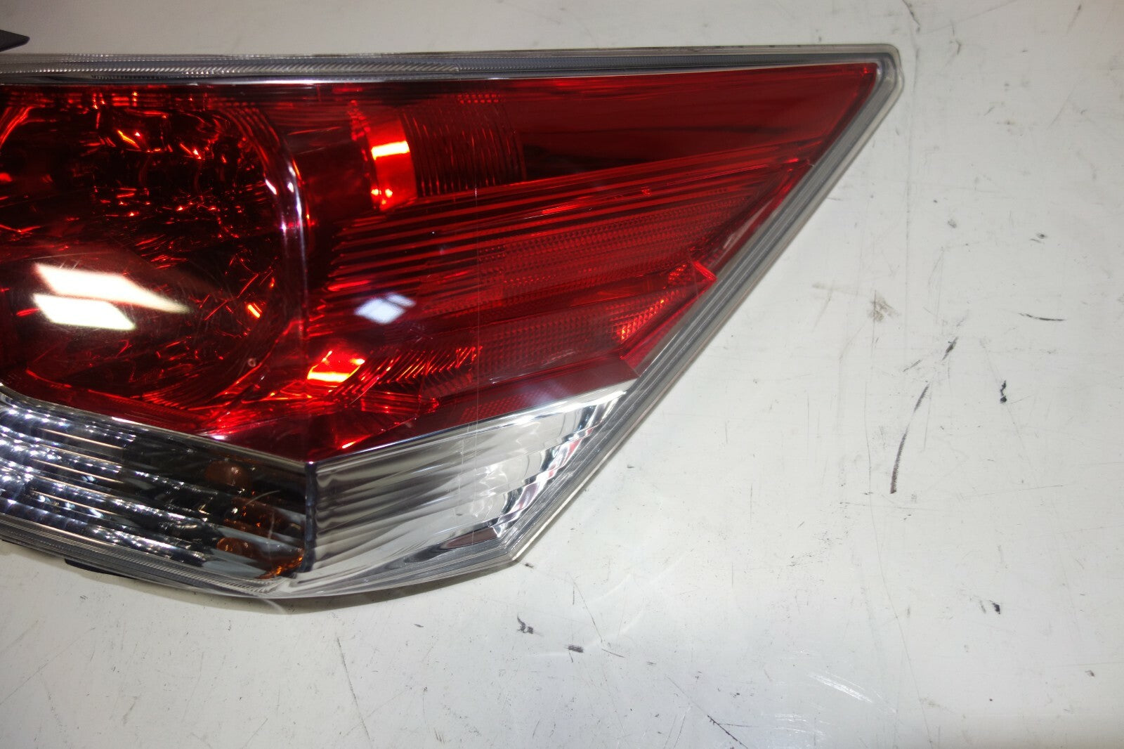 JDM GENUINE HONDA ACCORD INSPIRE CP3 OEM TAIL LIGHTS TAIL LAMPS 4 DOOR 2008-2012