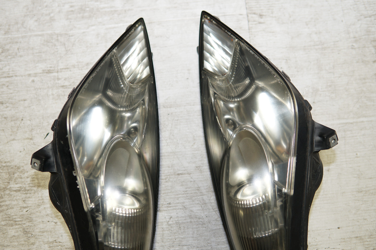 JDM Toyota Celica Headlights Head Lamps Pair Left & Right 2000-2005 GT GT-S GTS