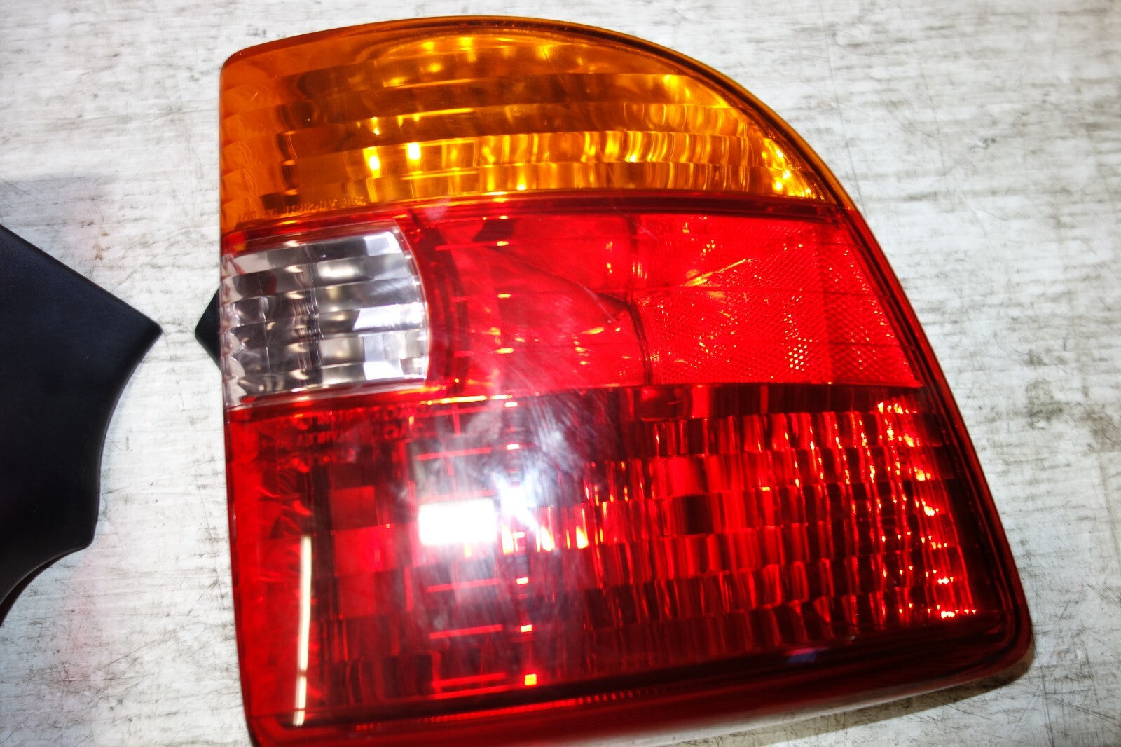 JDM TOYOTA CELICA OEM TAIL LIGHTS LH LR TAIL LAMP 2000-2001-2002-2003-2004-2005