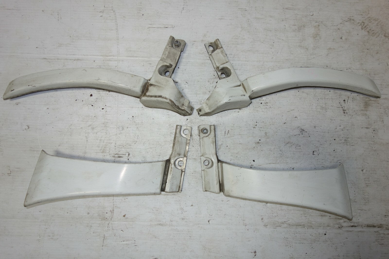 JDM 1998-2002 SUBARU FORESTER STi SF5 OEM SIDE SKIRTS FENDER FILLERS FORESTER