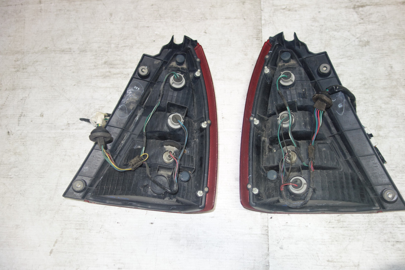 JDM SUBARU FORESTER Taillights Pair TAIL LAMP FACTORY OEM 2003 2004 2005