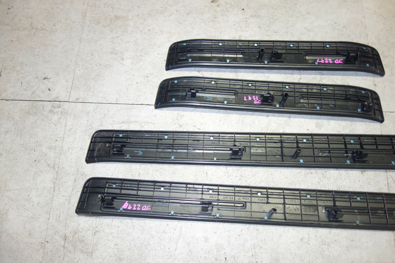 JDM Acura RL Honda Legend OEM Door Sills Scuff Plates Side Steps 2005-2008 KB1