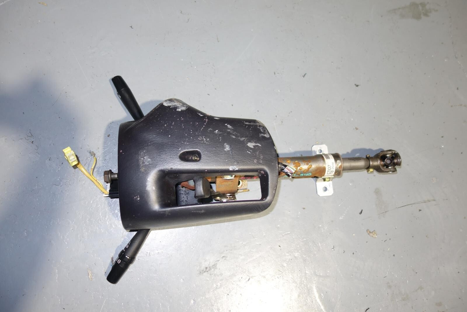 JDM 2000-2005 TOYOTA CELICA STEERING COLUMN RHD ZZT231 ZZT230 OEM Genuine