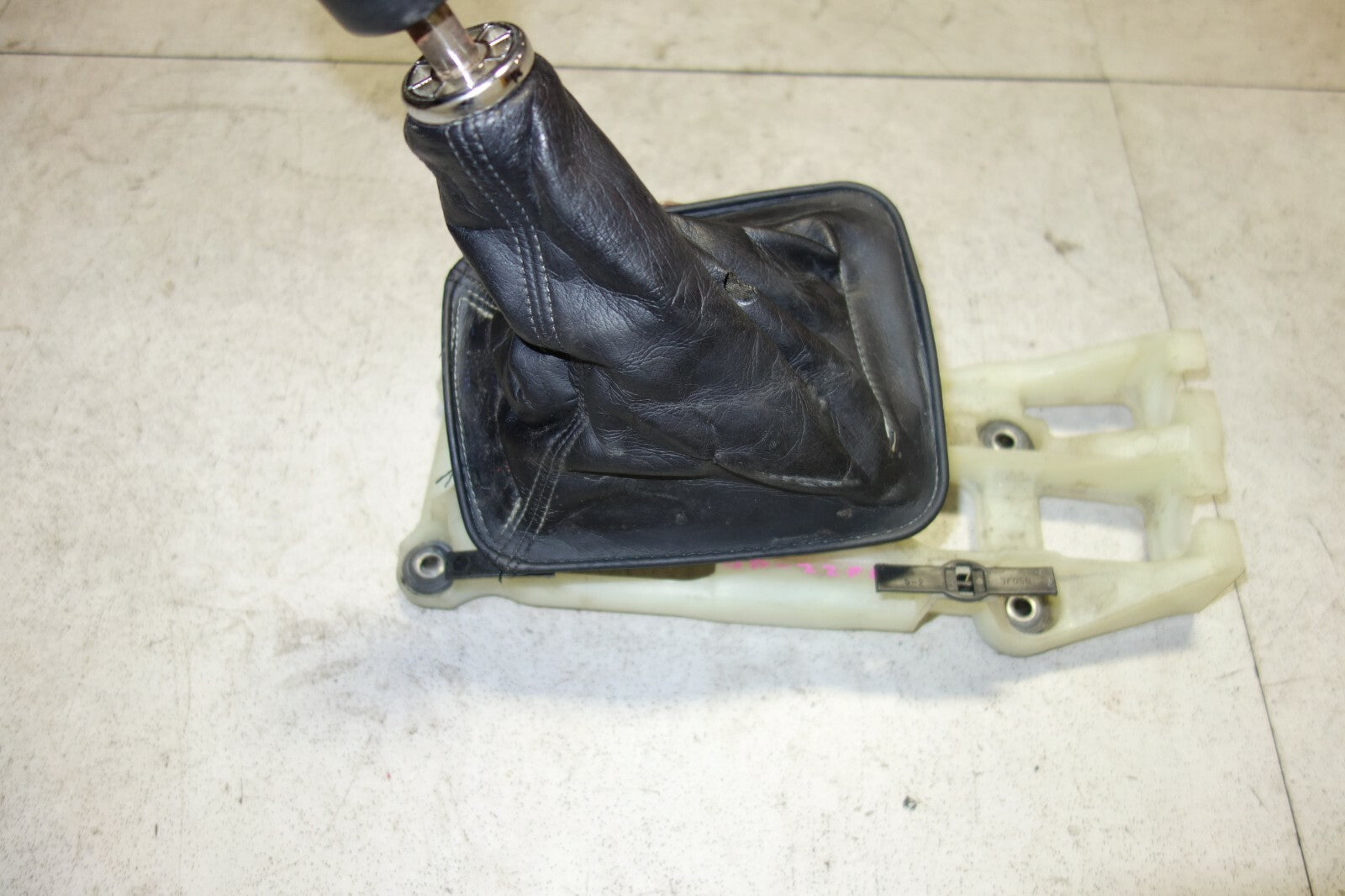 JDM Toyota Celica Shifter Box Shift Knob Boot Manual 2001-2005 2ZZ OEM Japan