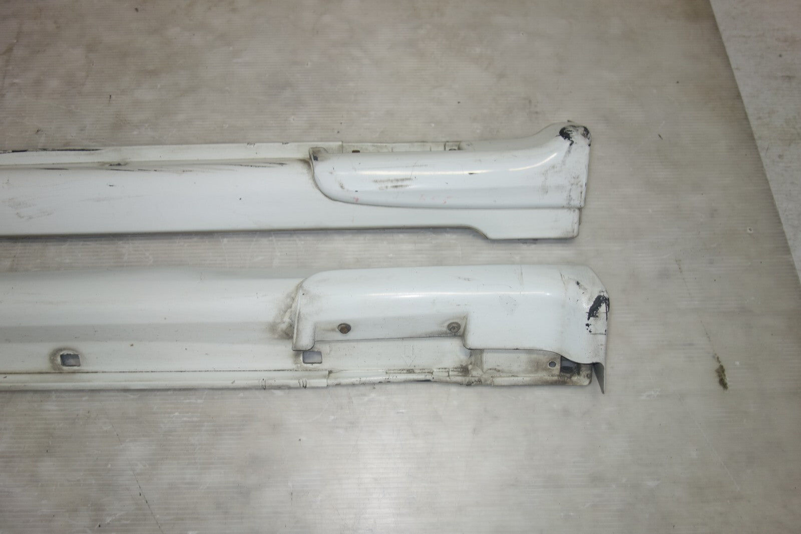 JDM Subaru Legacy Side Skirts Rocker Panels & Spats Valances BE5 2000-2004