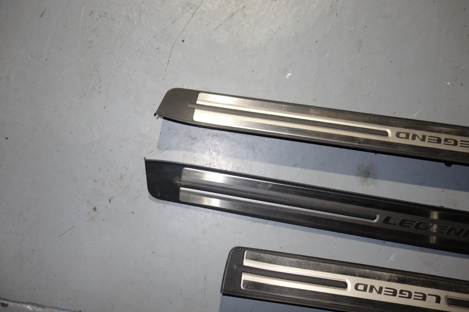 JDM ACURA RL HONDA LEGEND KB1 OEM DOOR SILLS TRIM SCUFF PLATES SIDE STEPS 05-08