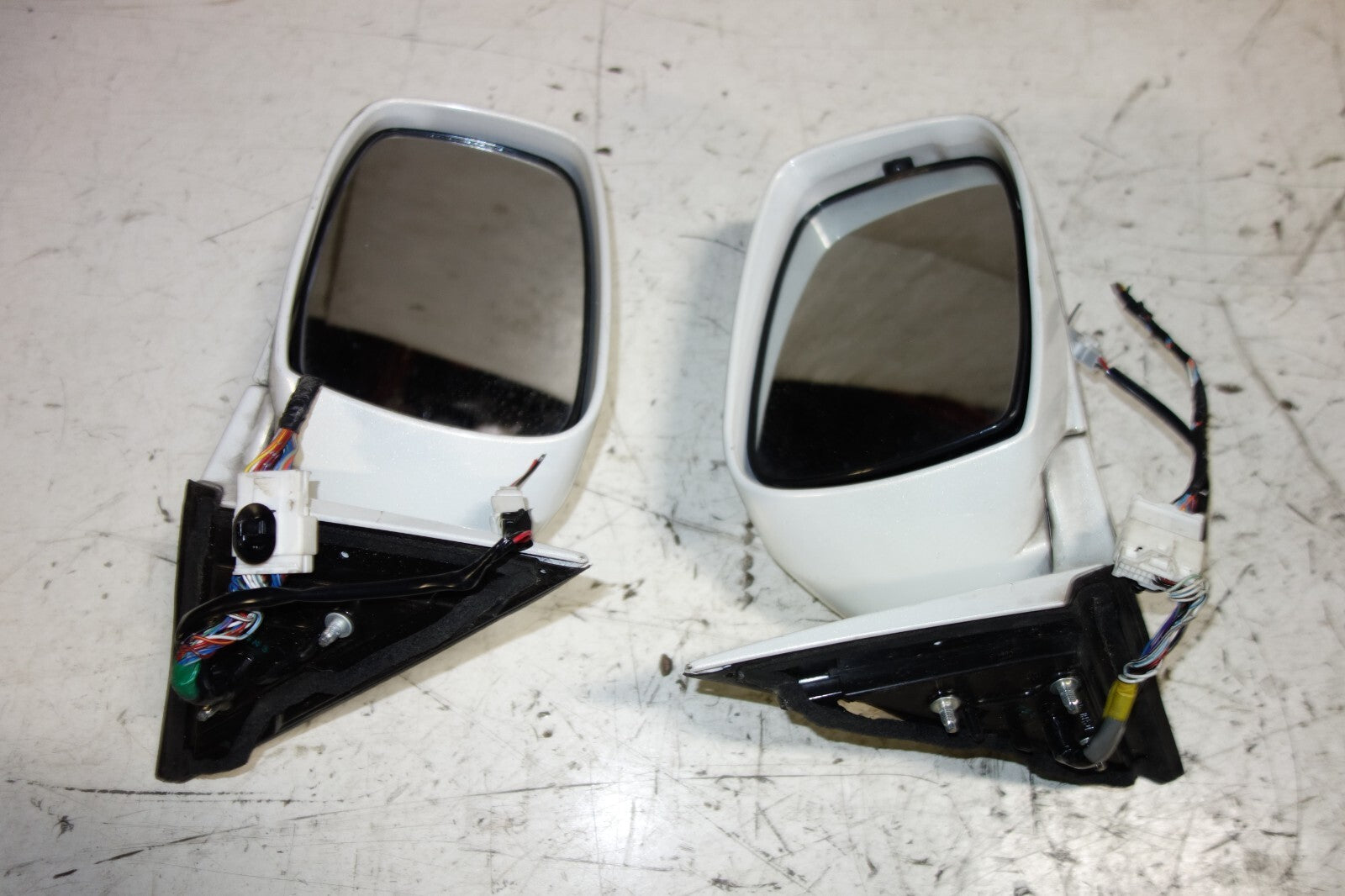 JDM GENUINE NISSAN FUGA KY51 OEM POWER FOLDING MIRRORS SWITCH AUTO FLIP