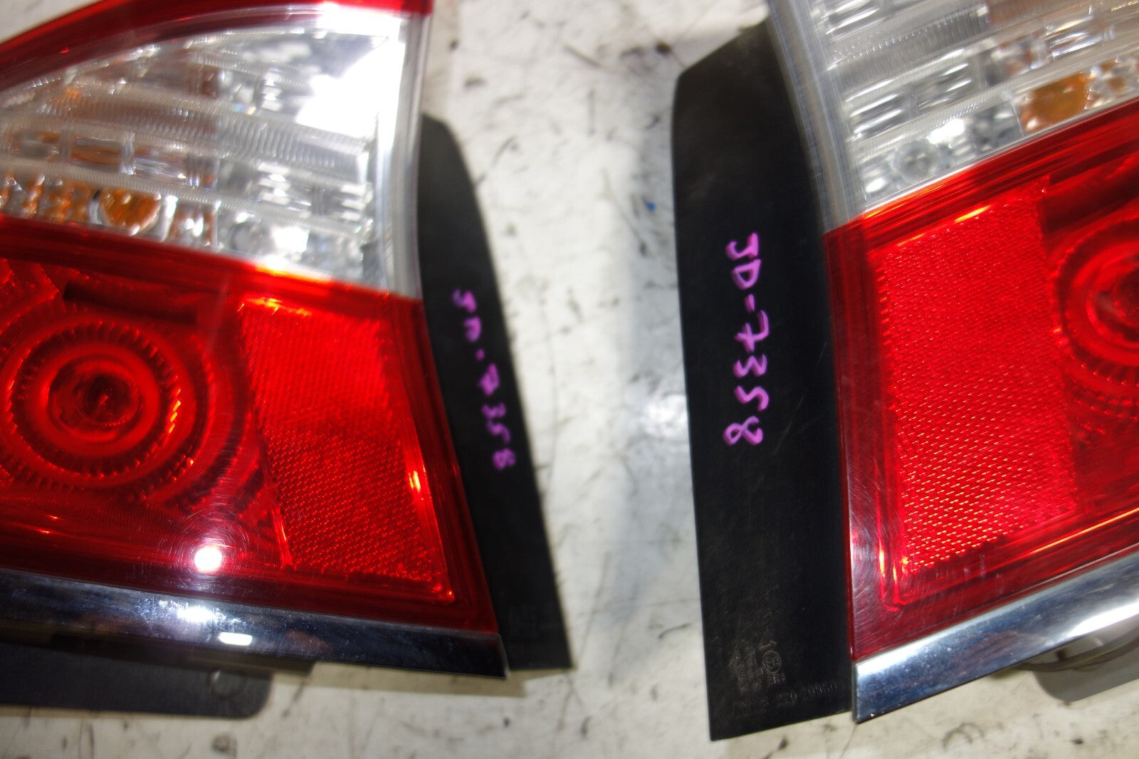 JDM SUBARU LEGACY BL5 OEM USED TAIL LIGHTS  LAMPS 4 DOOR SEDAN 2005-2009
