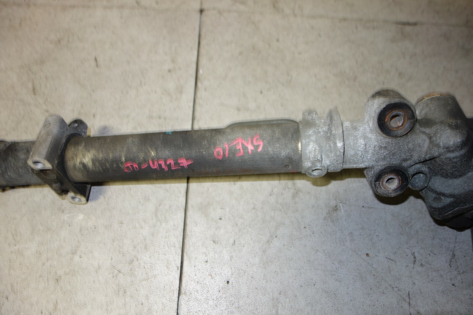 JDM LEXUS IS300 RIGHT HAND DRIVE OEM ROCK & PINION  TOYOTA ALTEZZA SXE10 01-2005