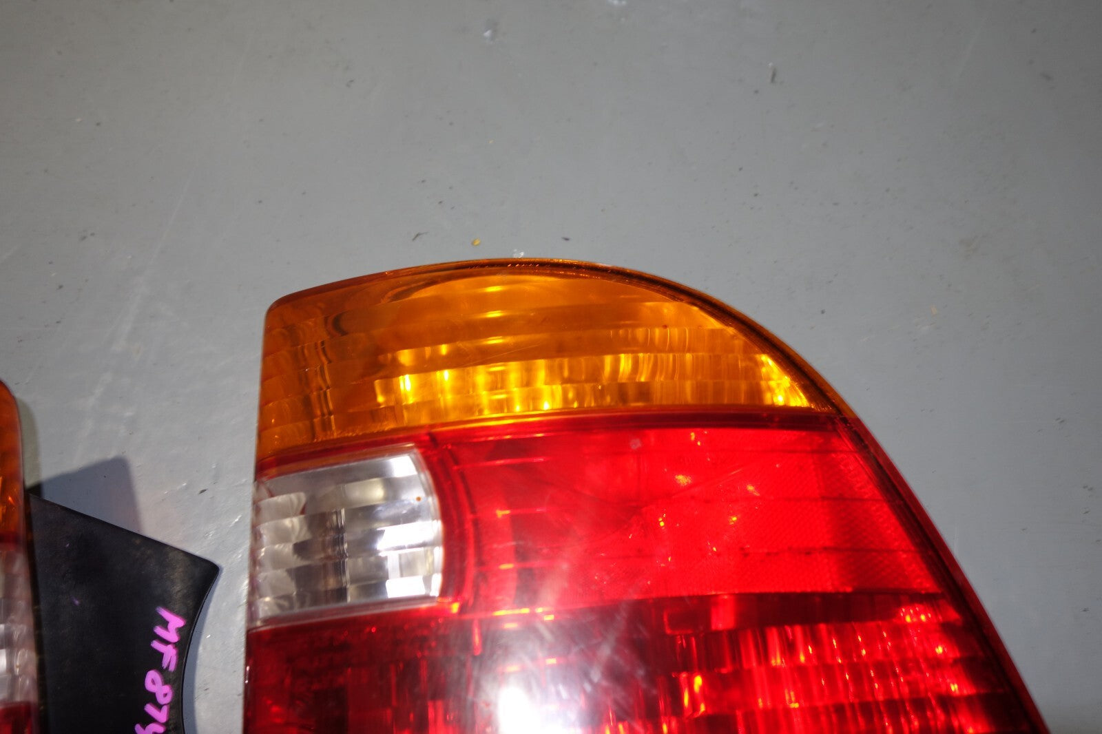 JDM 2000-2005 TOYOTA CELICA OEM TAIL LIGHTS LEFT & RIGHT TAIL LAMPS 2000-2005