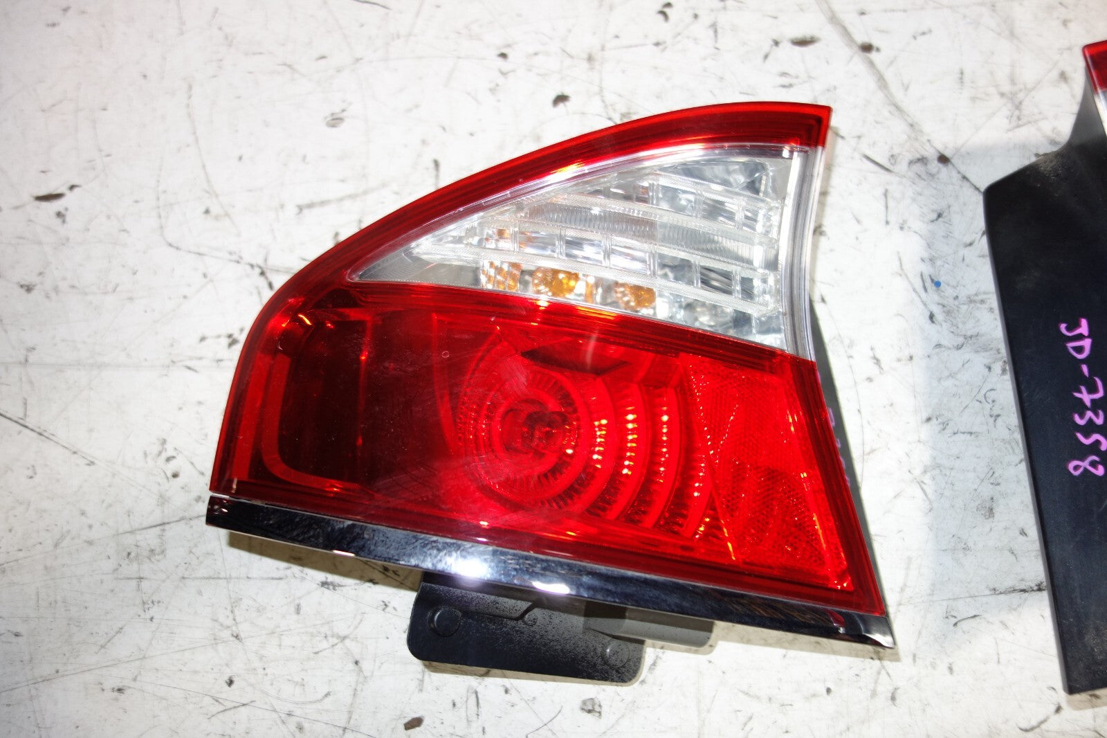 JDM SUBARU LEGACY BL5 OEM USED TAIL LIGHTS  LAMPS 4 DOOR SEDAN 2005-2009