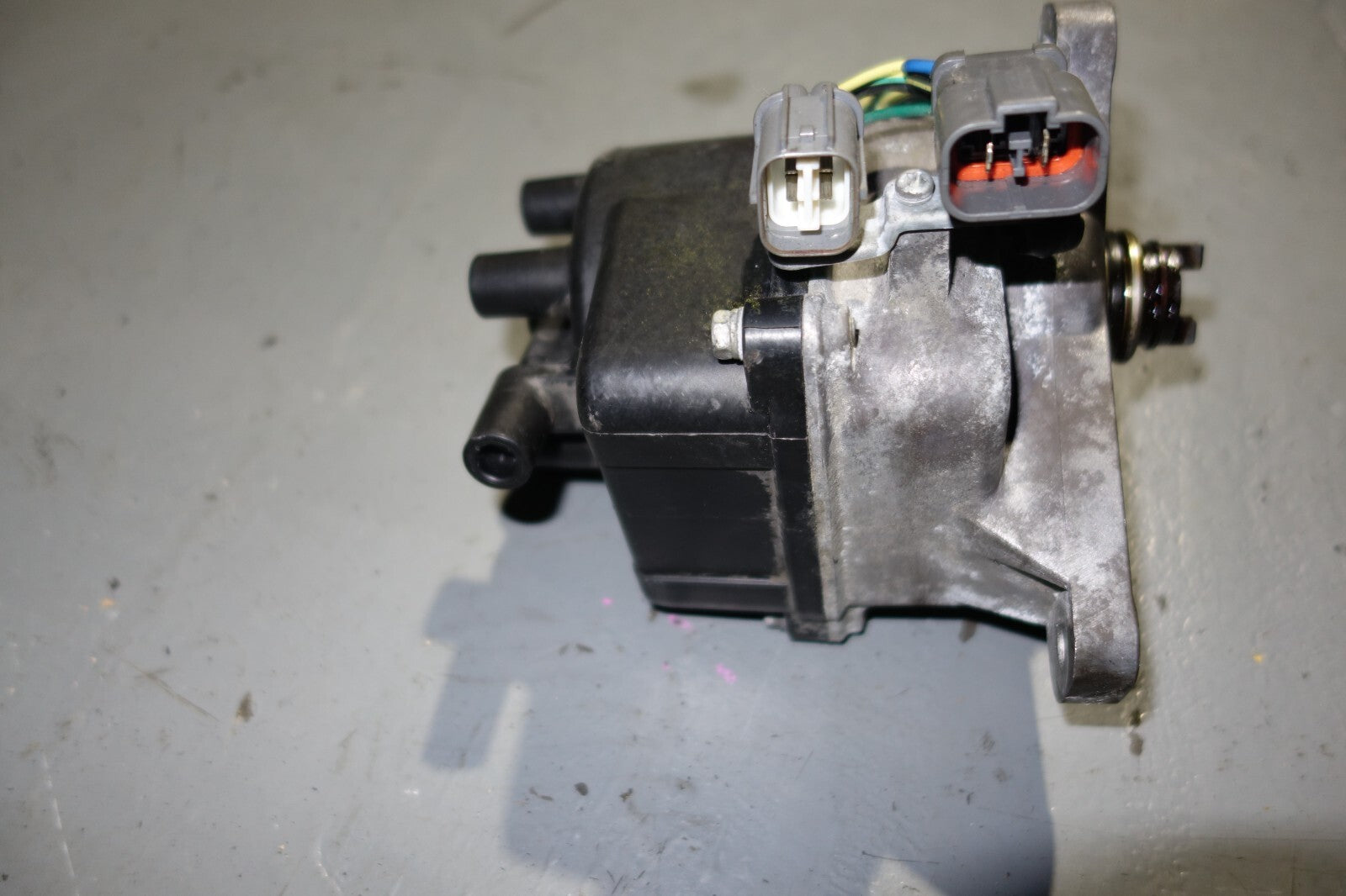 USED IGNITION DISTRIBUTOR HONDA PRELUDE 1997-2001 H22A TD77U EXTERNAL COIL
