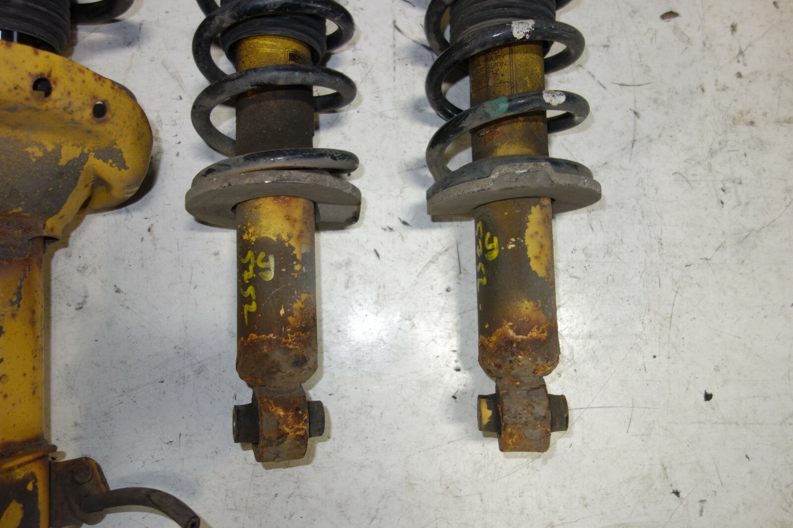 JDM Subaru Legacy Bilstein Shocks Spring Strut 2005 2006 2007 2008 2009 Set