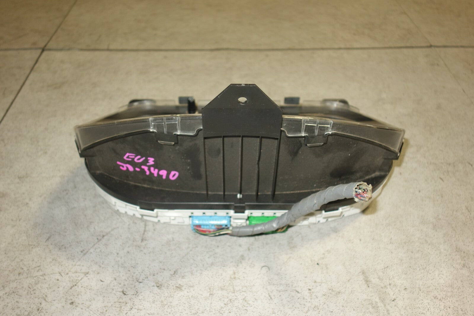 JDM 2001-2005 HONDA CIVIC EU3 GAUGE CLUSTER  AUTOMATIC SPEEDOMETER A/T CLUSTER