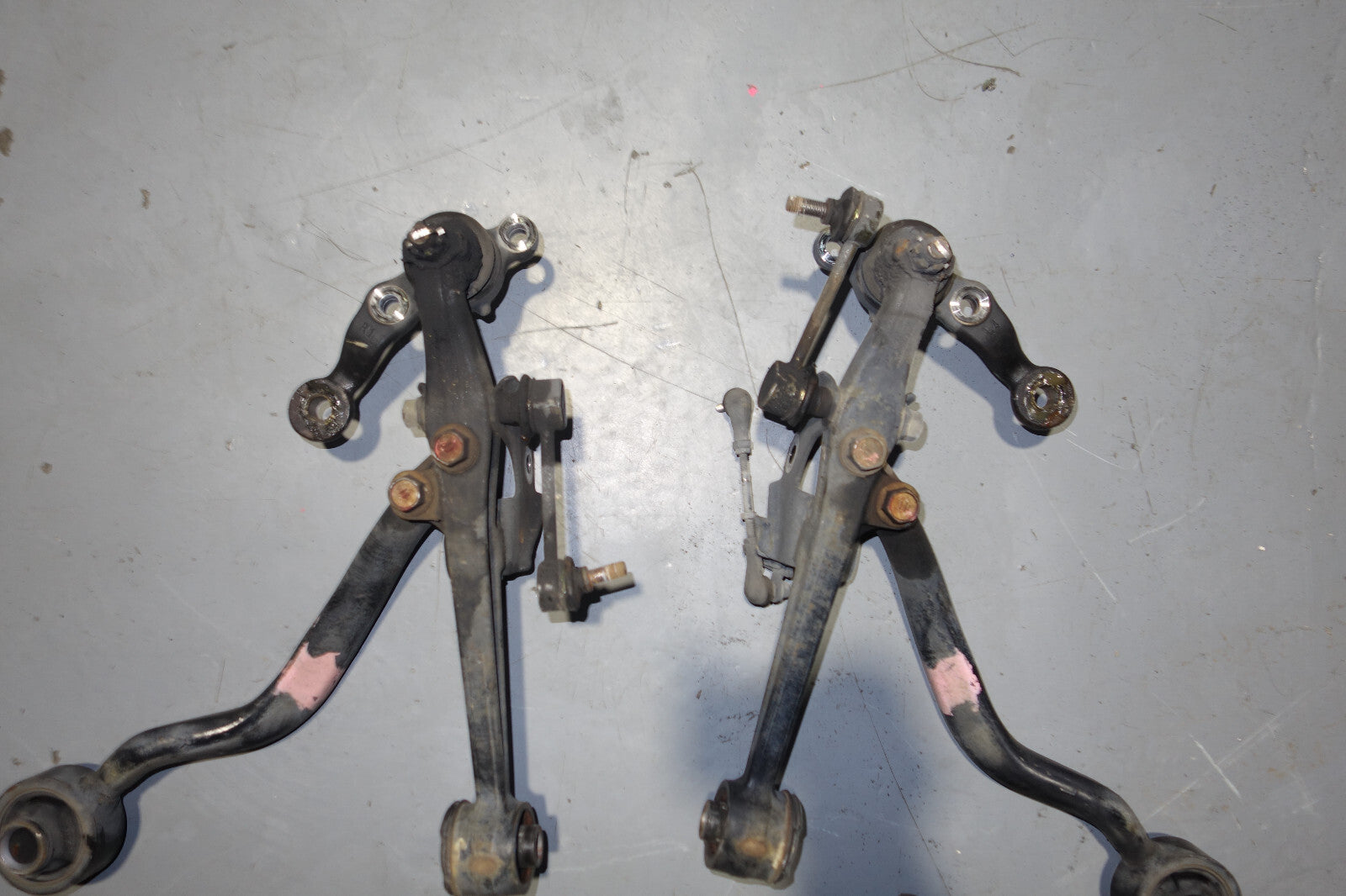 JDM Lexus is300 Altezza OEM Front Lower Control Arms Ball Joints 2001-2005 SXE10