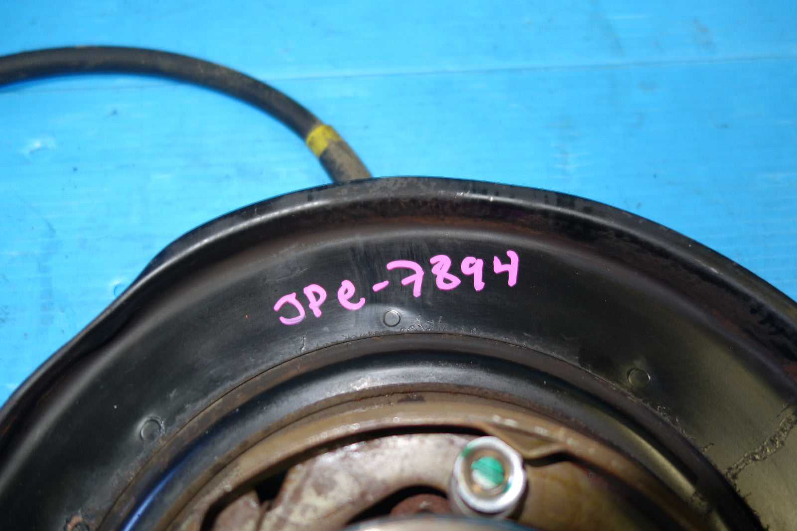 2005-2009 JDM Subaru Legacy Outback Rear Spindles Hubs Knuckles Bearings 5X100