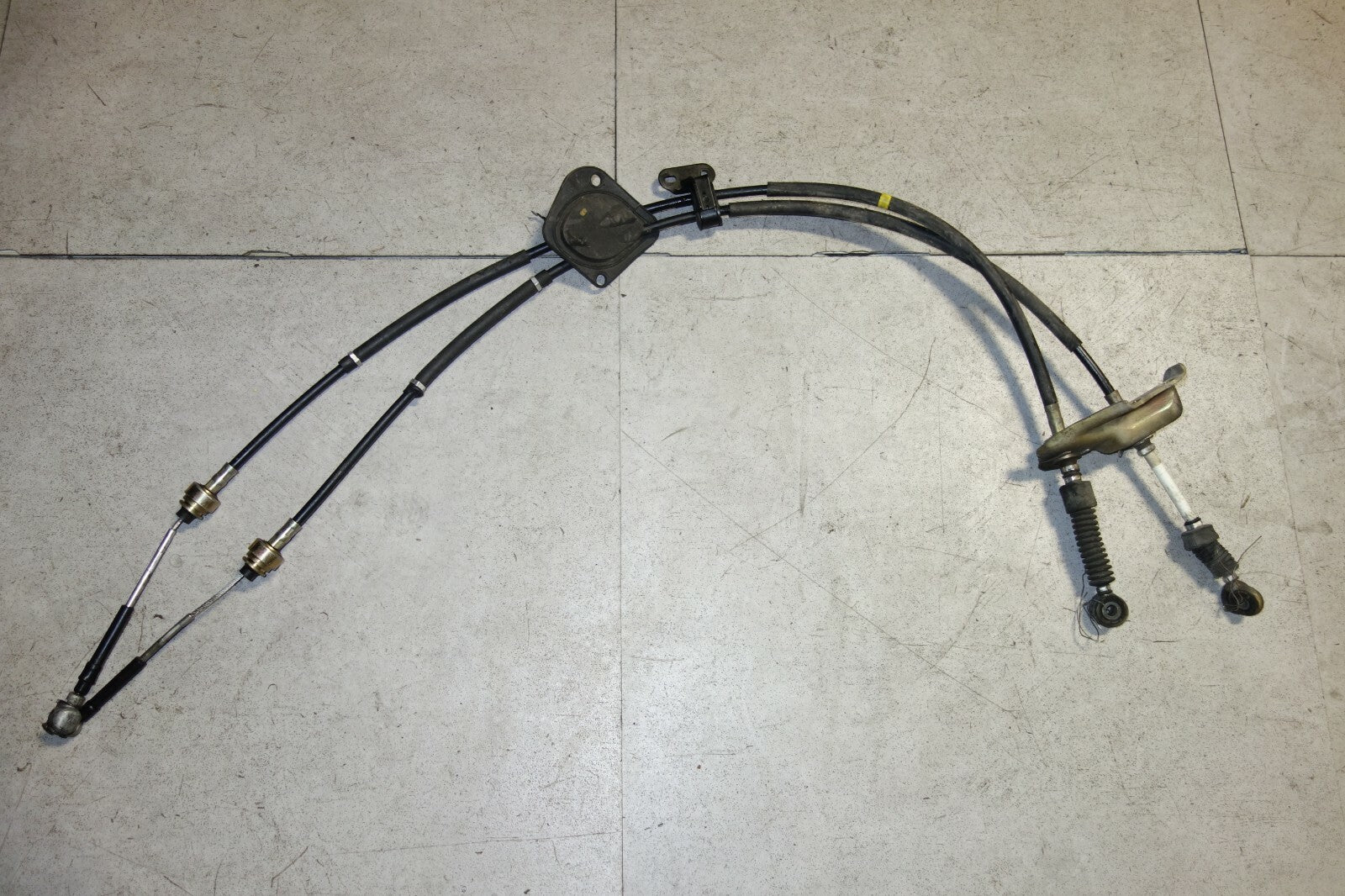 JDM Toyota Celica Shifter Cable 1ZZ 2ZZ 6Speed 5Speed Manual 2000-2005 OEM