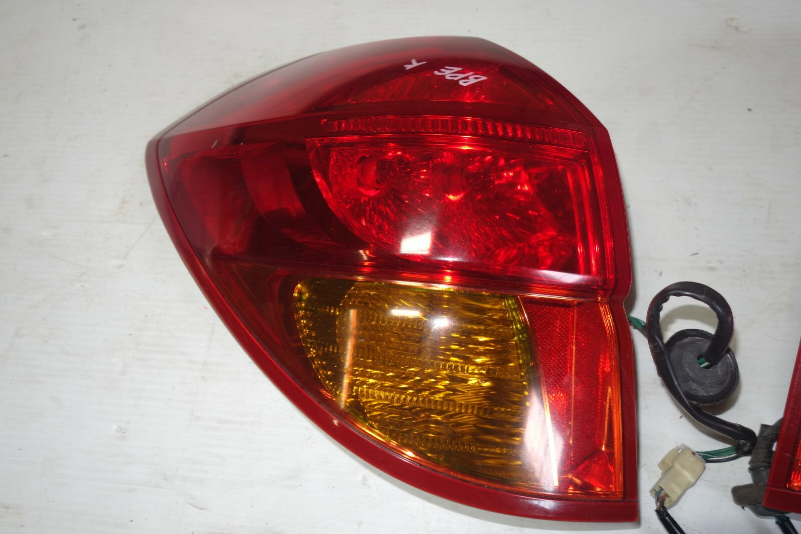 JDM 2005-2009 SUBARU LEGACY OUTBACK KOUKI OEM USED TAIL LIGHTS  TAIL LAMPS