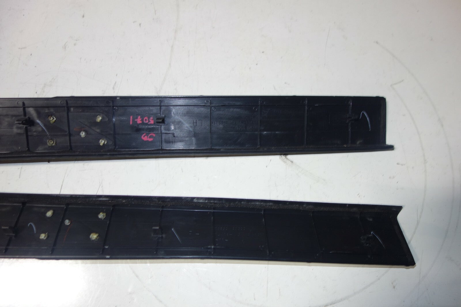 JDM Nissan 350z Z33 OEM Door Sills Side Steps Trim Panel 2003 2004 2005