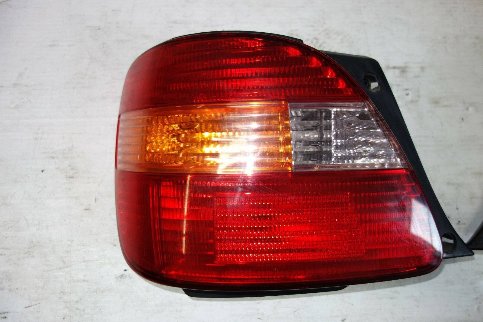 JDM 1998-2005 TOYOTA ARISTO LEXUS GS300  GS400 GS430 TAIL LIGHTS LAMPS SET
