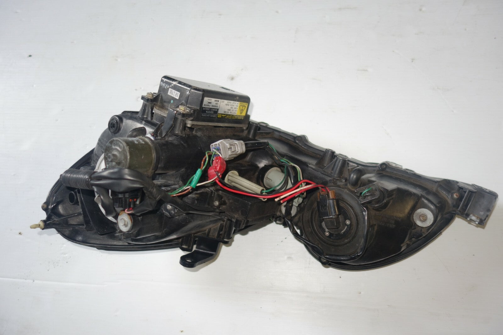 JDM 98-05 LEXUS GS300 GENUINE HEAD LIGHT RIGHT PASSENGER SIDE LAMP GS400 OEM
