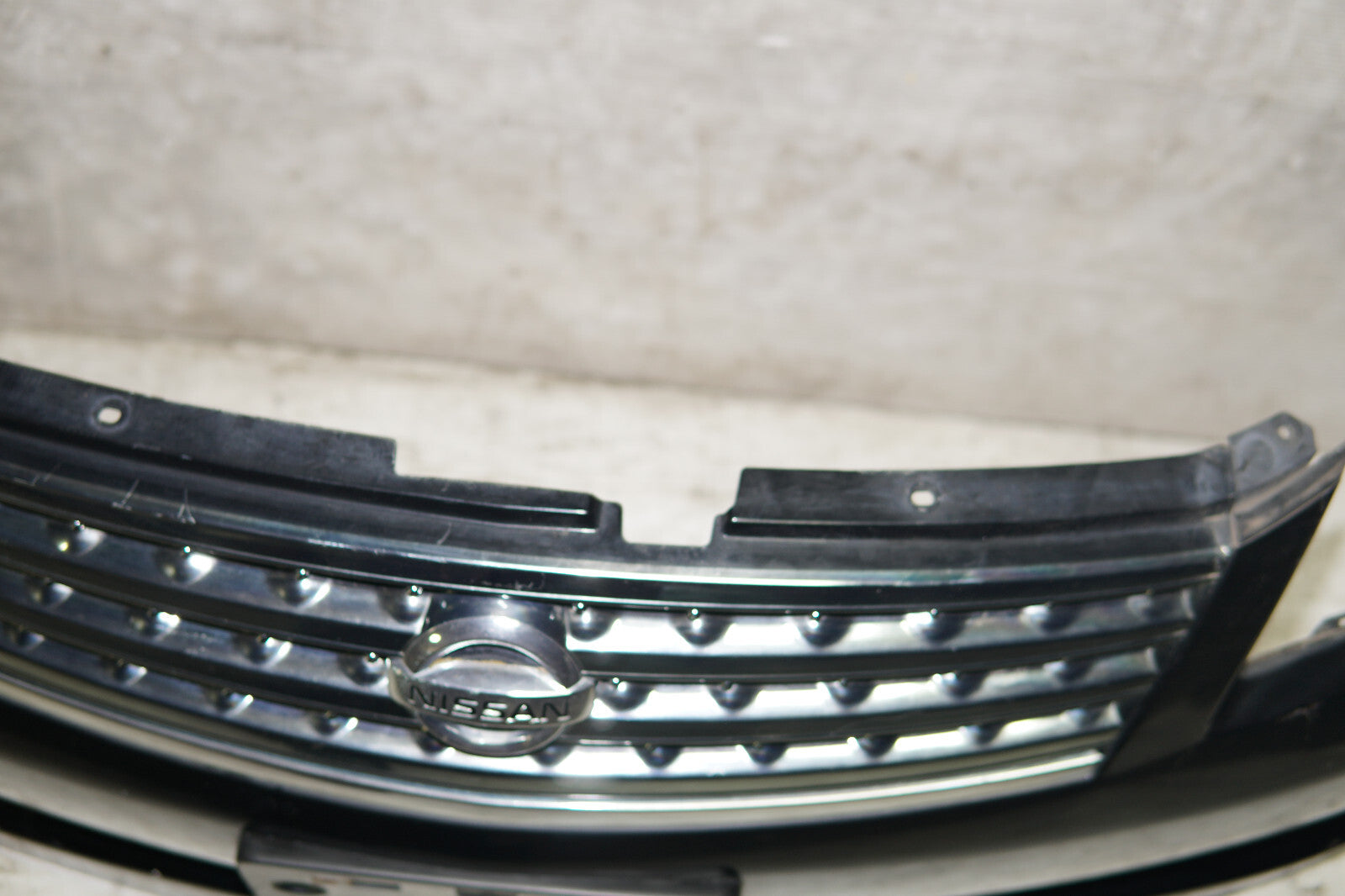 JDM Infiniti M35 M45 OEM Front Bumper Cover Lip Grille 2006 2007 Nissan Fuga