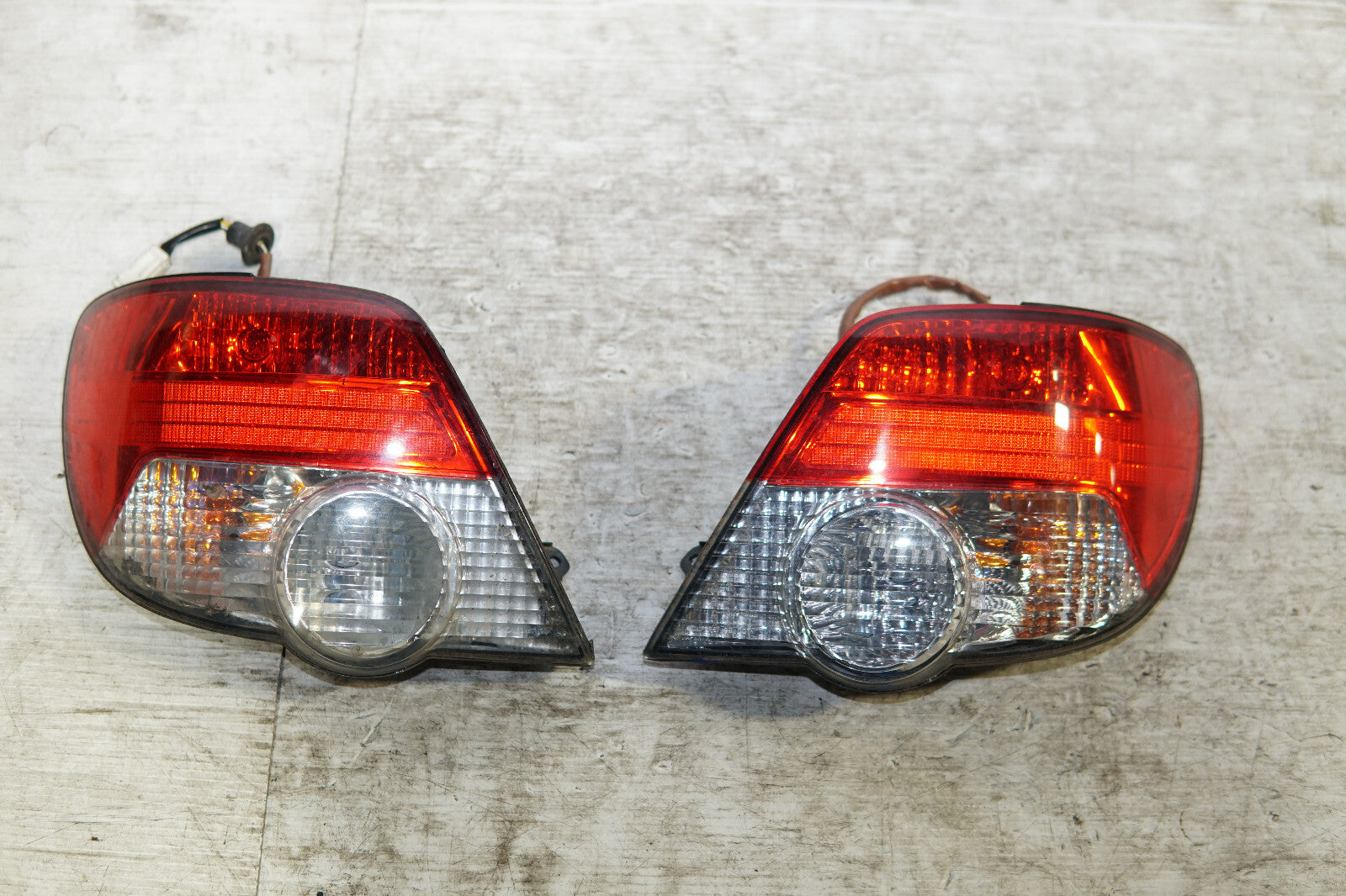 JDM Subaru Impreza WRX STi Outback Sport Wagon RS TS Tail Lights Lamps 2004-2005