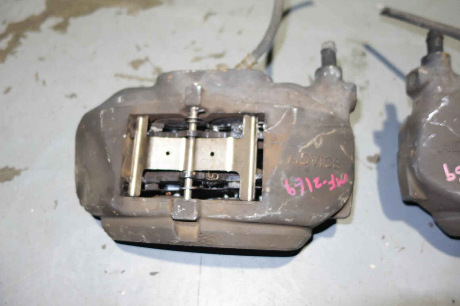 JDM Lexus 4 Pot Calipers GS350 GS430 GS460 IS350 IS250 SC430 2006-2011 Advics