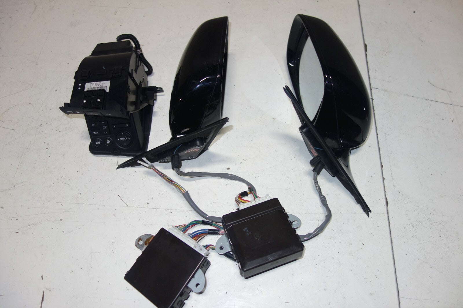 JDM Lexus GS300 GS350 Mirrors Power Folding Switch 2006 2007 2008 OEM Japan