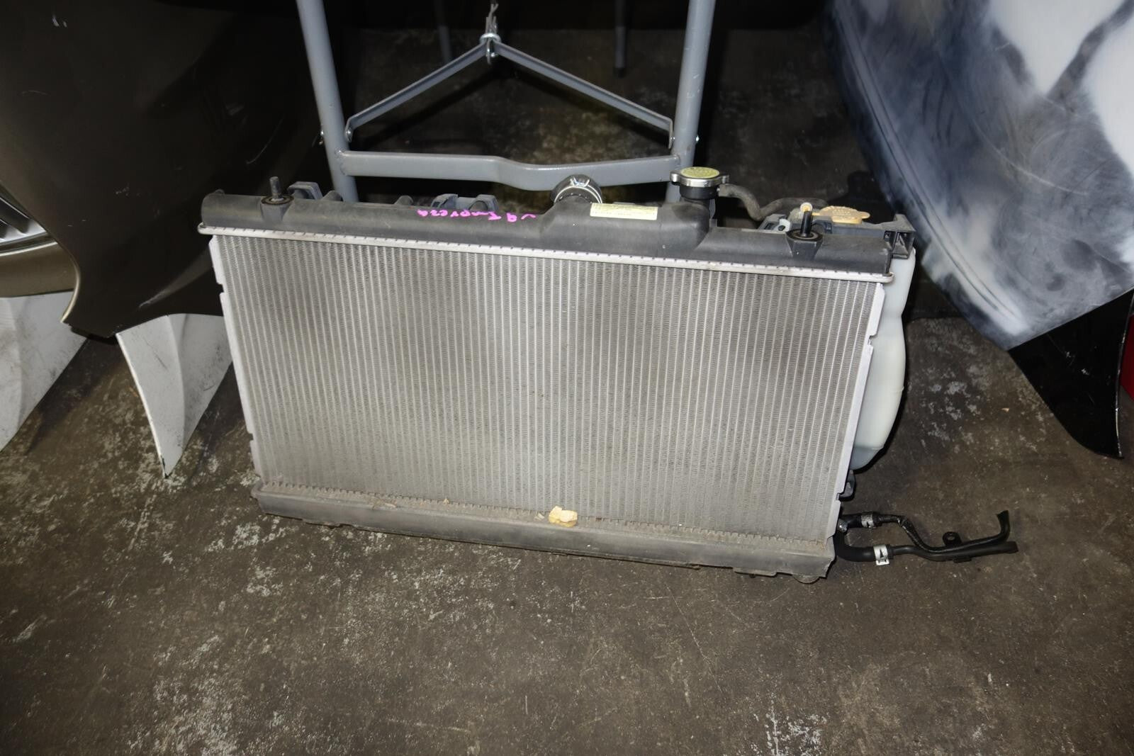 JDM 2006-2007 SUBARU IMPREZA V9 OEM USED RADIATOR ASSEMBLY SHROUD RAD FAN
