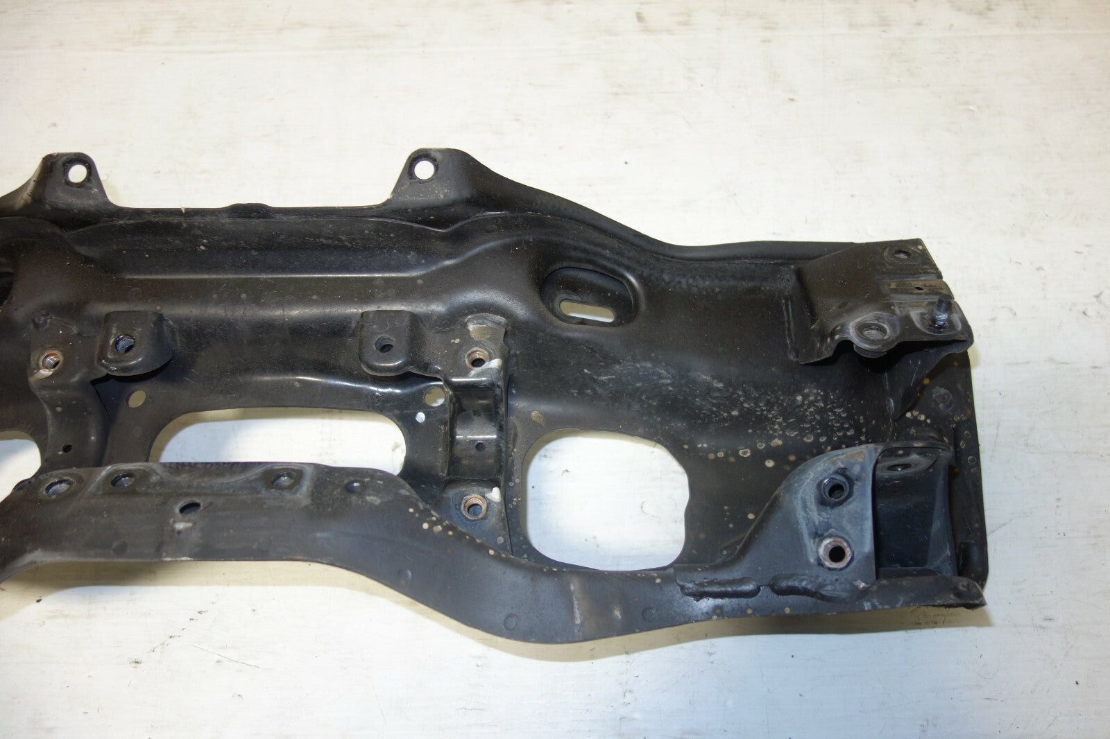JDM Subaru Legacy Front Engine Subframe Crossmember Cradle Sub Frame 2005-2009
