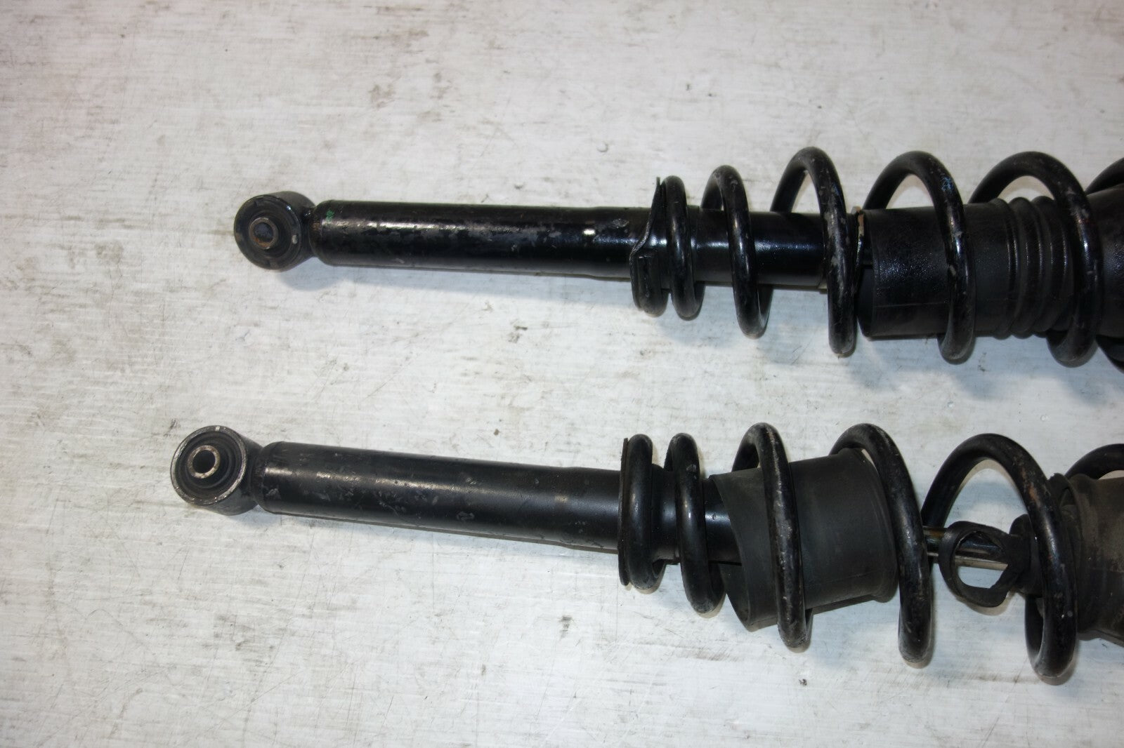JDM Lexus GS300 / Aristo Front Shocks Struts Springs  JZS147 OEM 1991-1997