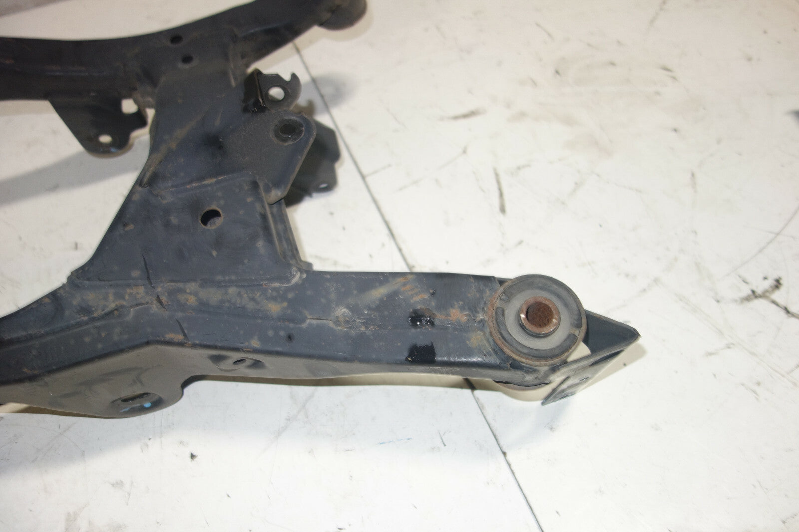JDM Subaru Legacy GT Subframe Rear Sub Frame Brace Cradle 2005-2009 Cross Member