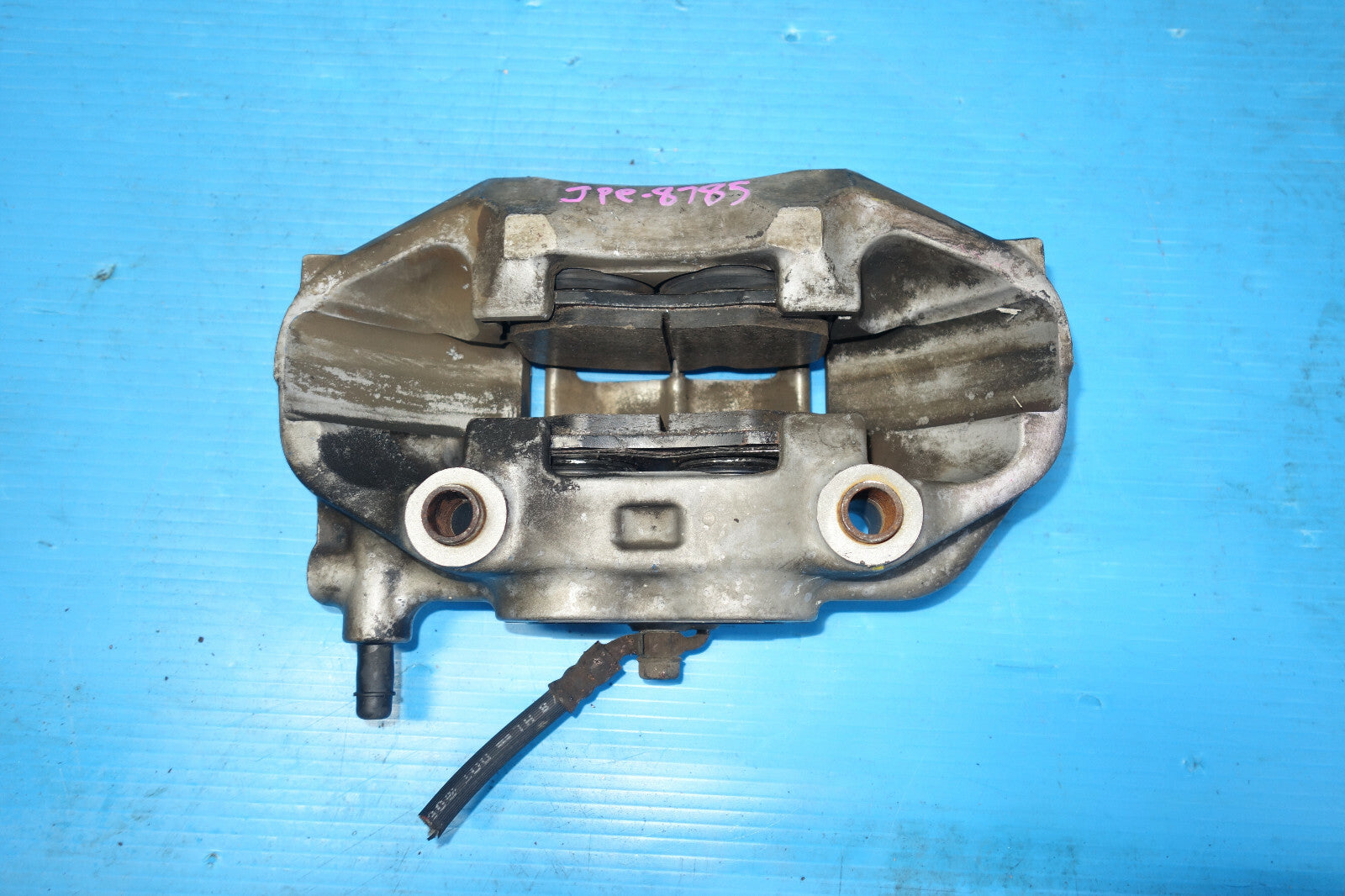 Lexus LS430 Front Left Driver Side 4 Pot Piston Brake Calipers OEM 2001-2006 JDM