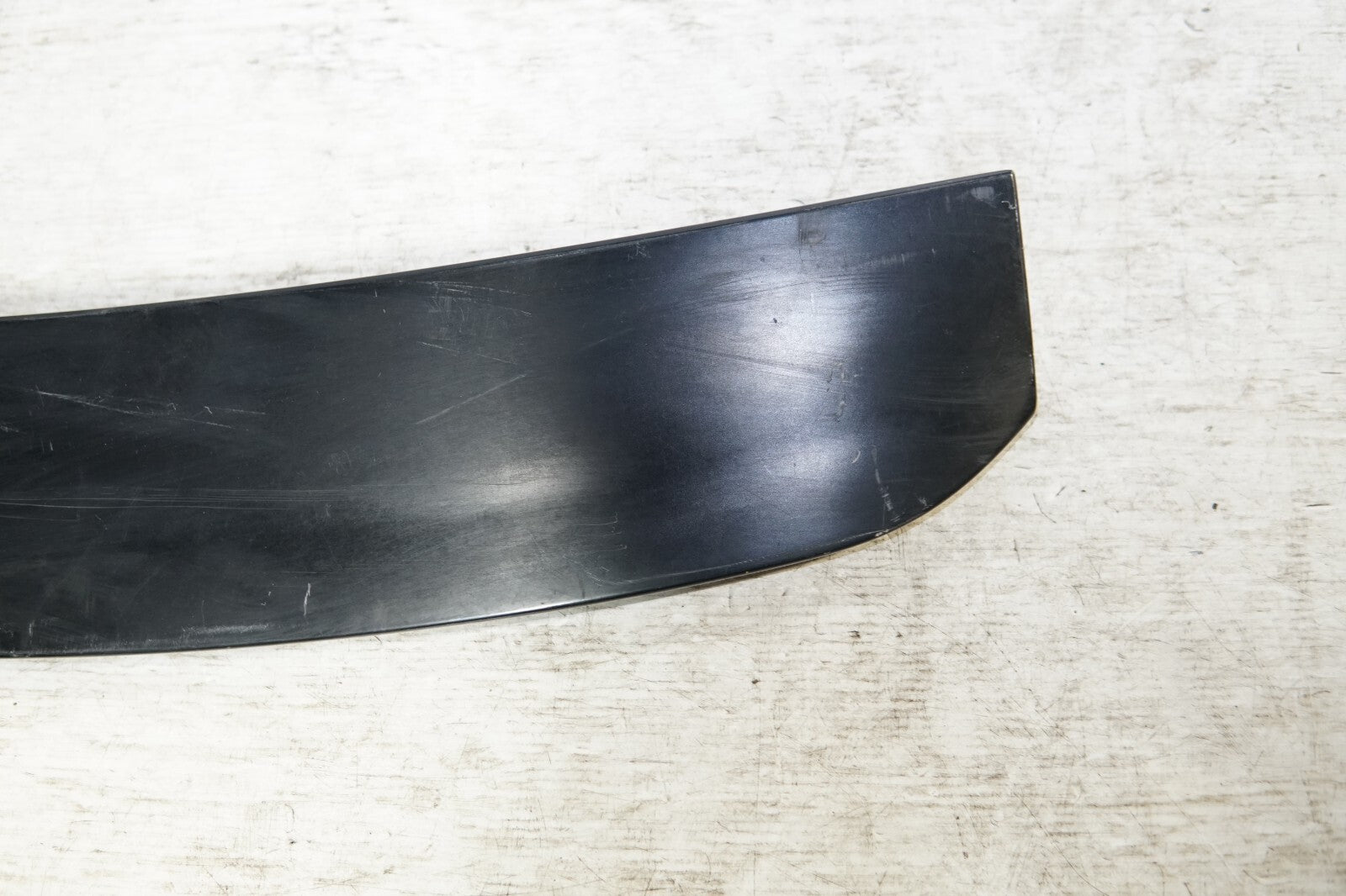 JDM 2010-2015 TOYOTA PRIUS OEM REAR SPOILER WING  WITH BRAKE LIGHT ZVW30
