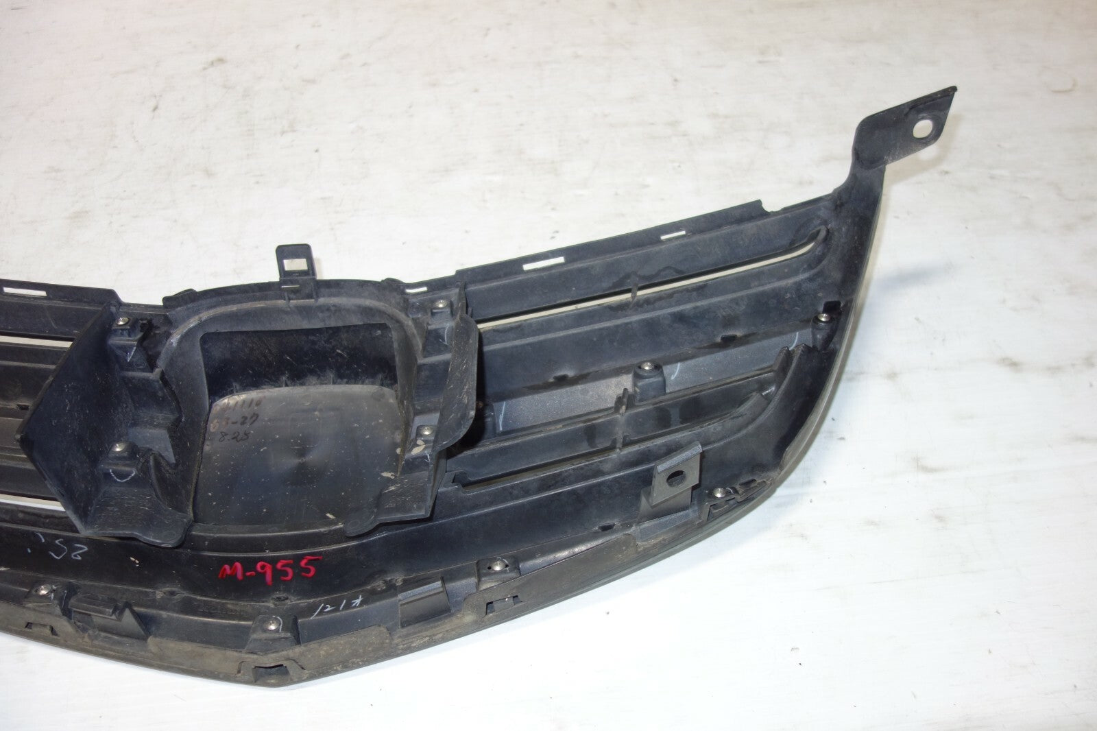 JDM 2005-2008 ACURA RL KB1 OEM FRONT GRILLE HONDA LEGEND KB1 GRILL