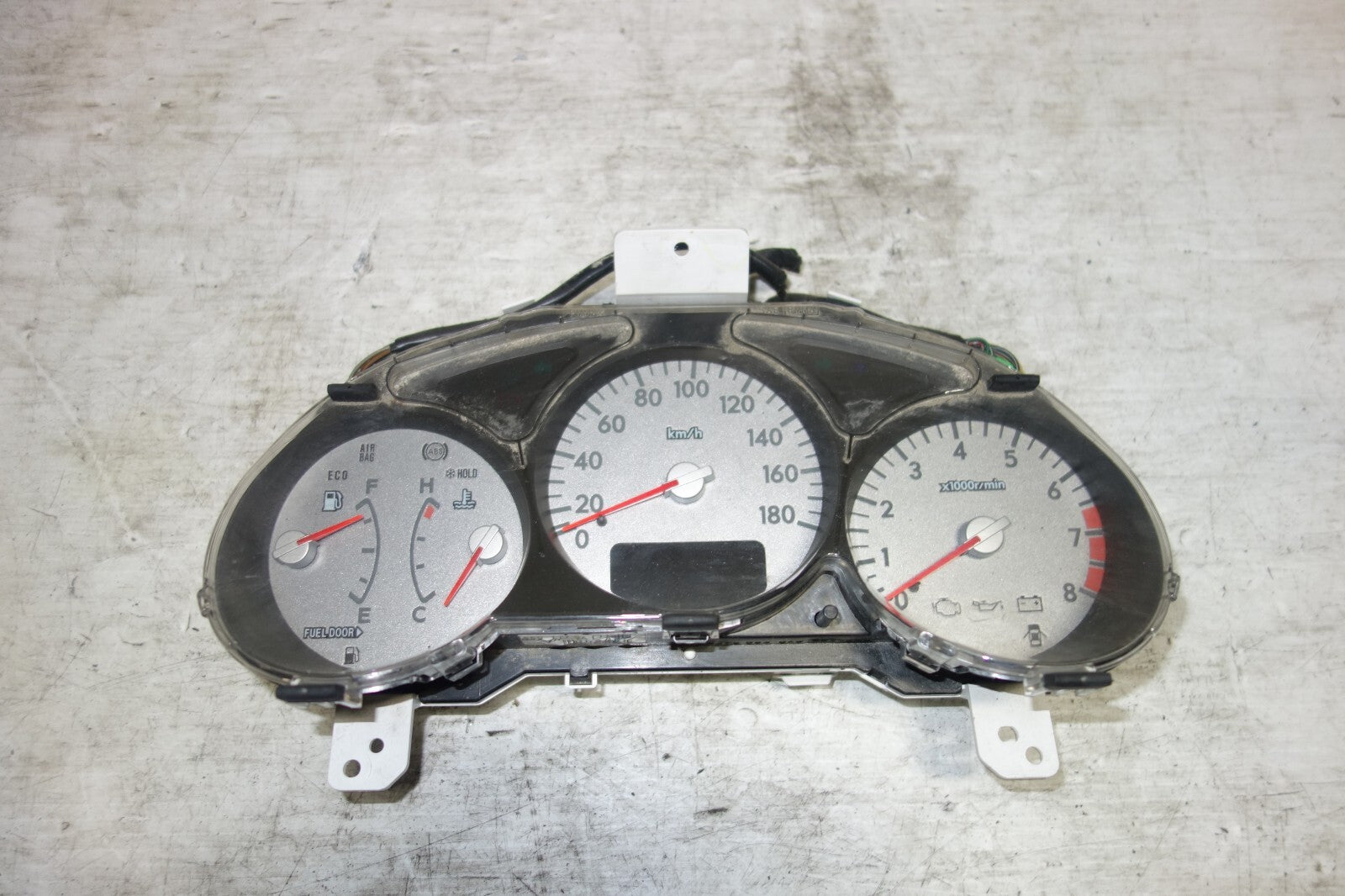 Subaru Forester 5 Speed OEM Gauge Cluster SG5 2003 2004 2005