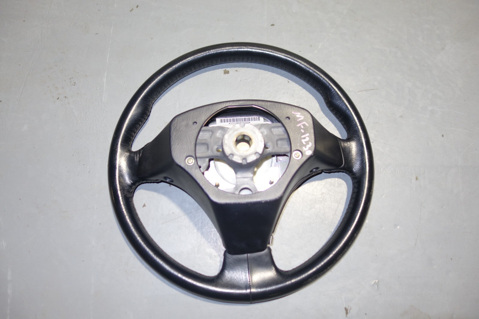 JDM Lexus IS300 / Altezza OEM Steering Wheel Hub SXE10 2001-2005