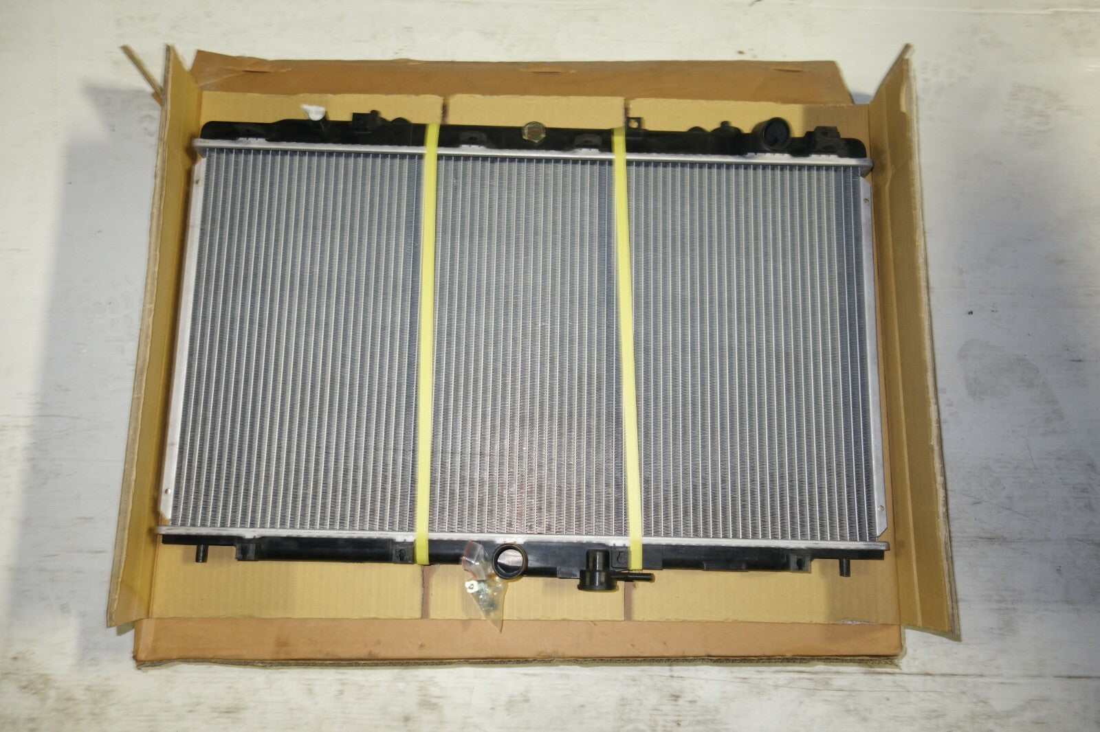 NEW 2002-2003 ACURA TL 3.2L V6  A/T BRAND NEW RADIATOR ACURA CL V6 2001-2003