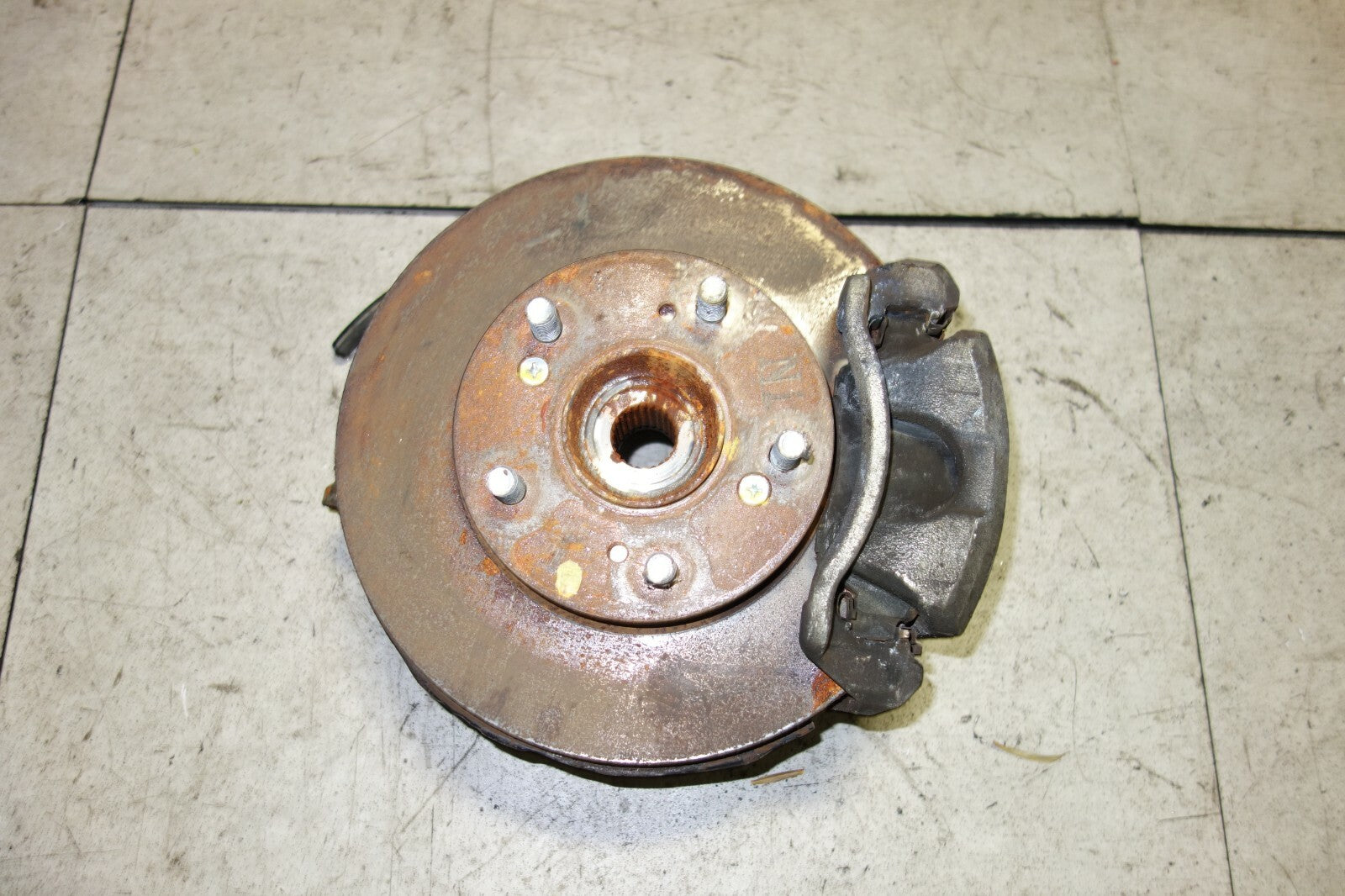 JDM 06-11 FD1 HONDA CIVIC / CSX OEM FRONT RIGHT KNUCKLE HUB SPINDLE SUSPENSION
